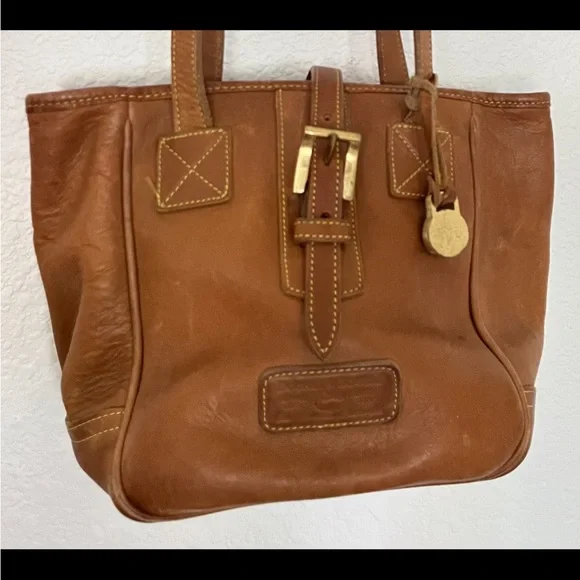 Vintage Dooney & Bourke brown leather bucket bag - Picture 2 of 14